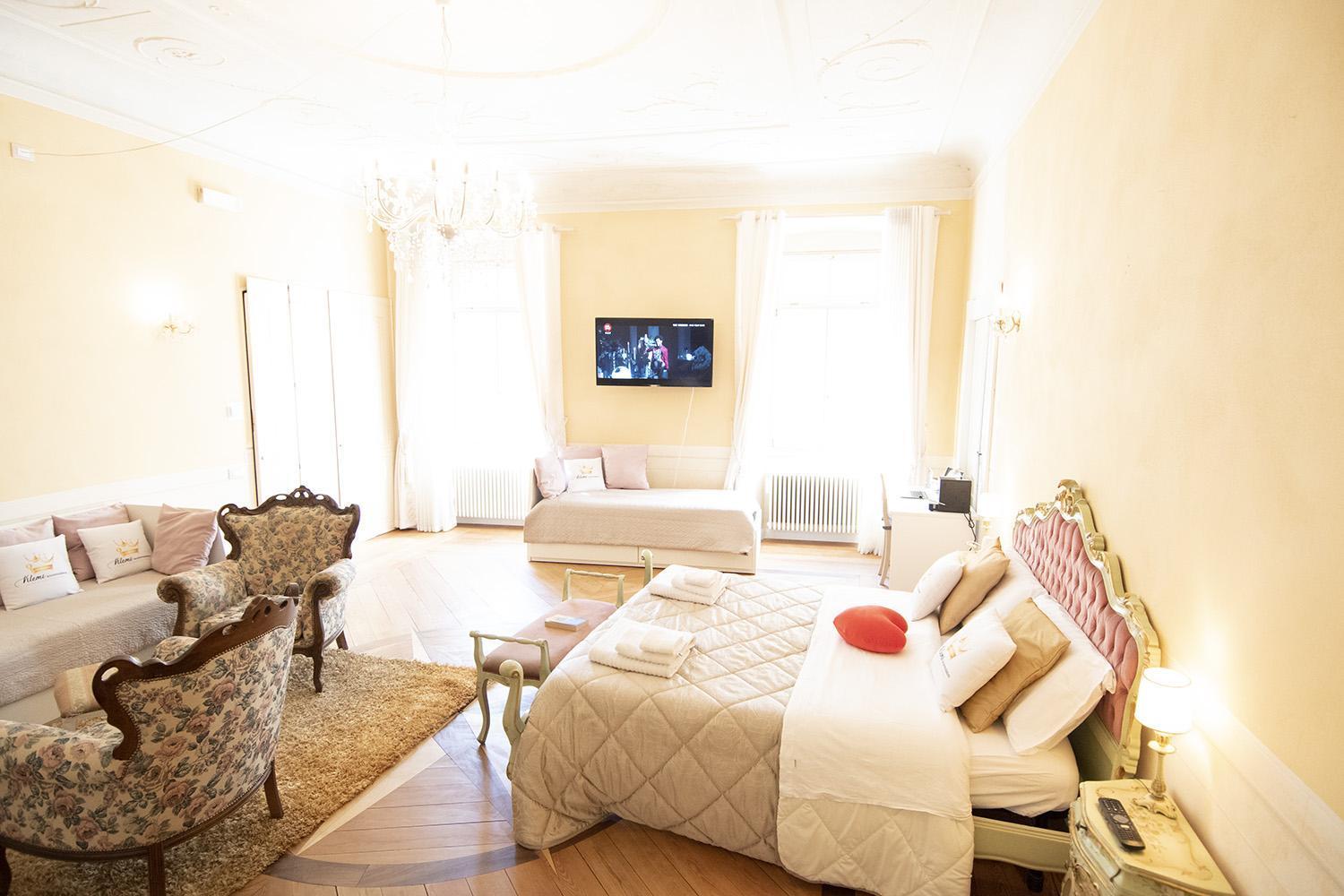 Beb C'Est Lavis Bed & Breakfast Ngoại thất bức ảnh